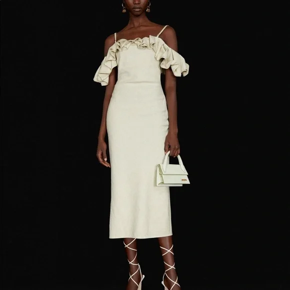 HP🥳New with tags Jacquemus dress